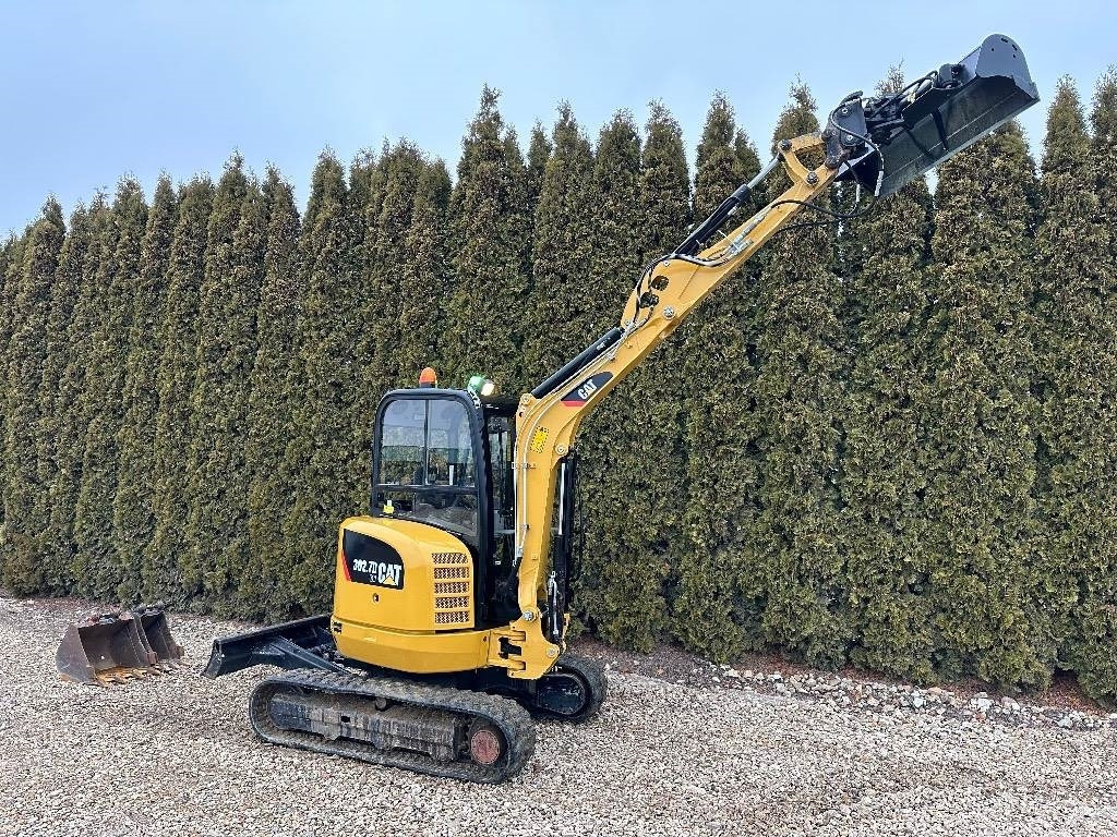 Miniexcavadora CAT 302.7 D CR: foto 13