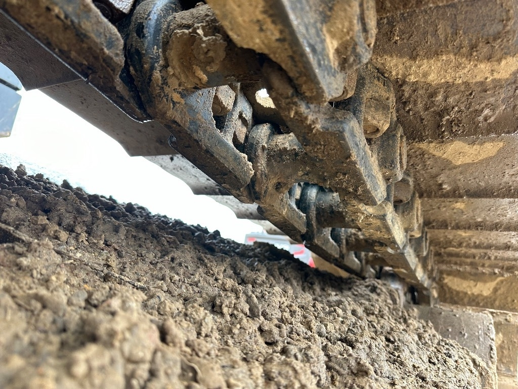 Excavadora de cadenas Volvo EC 220 EL: foto 15