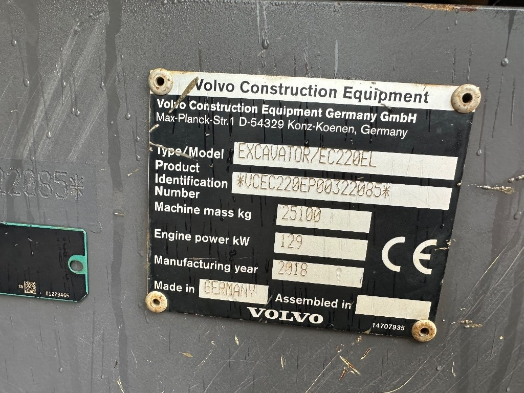 Excavadora de cadenas Volvo EC 220 EL: foto 8