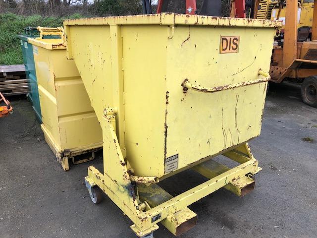 DIVERS ACCESSOIRES BTP GODET BENNE GODET PELLE /CAISSONS /ROUES /DIVERS - Implemento para Maquinaria de construcción: foto 1 DIVERS ACCESSOIRES BTP GODET BENNE GODET PELLE /CAISSONS /ROUES /DIVERS - Implemento para Maquinaria de construcción: foto 1