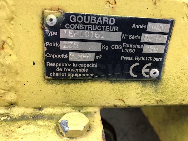 DIVERS ACCESSOIRES BTP GODET BENNE GODET PELLE /CAISSONS /ROUES /DIVERS - Implemento para Maquinaria de construcción: foto 3 DIVERS ACCESSOIRES BTP GODET BENNE GODET PELLE /CAISSONS /ROUES /DIVERS - Implemento para Maquinaria de construcción: foto 3