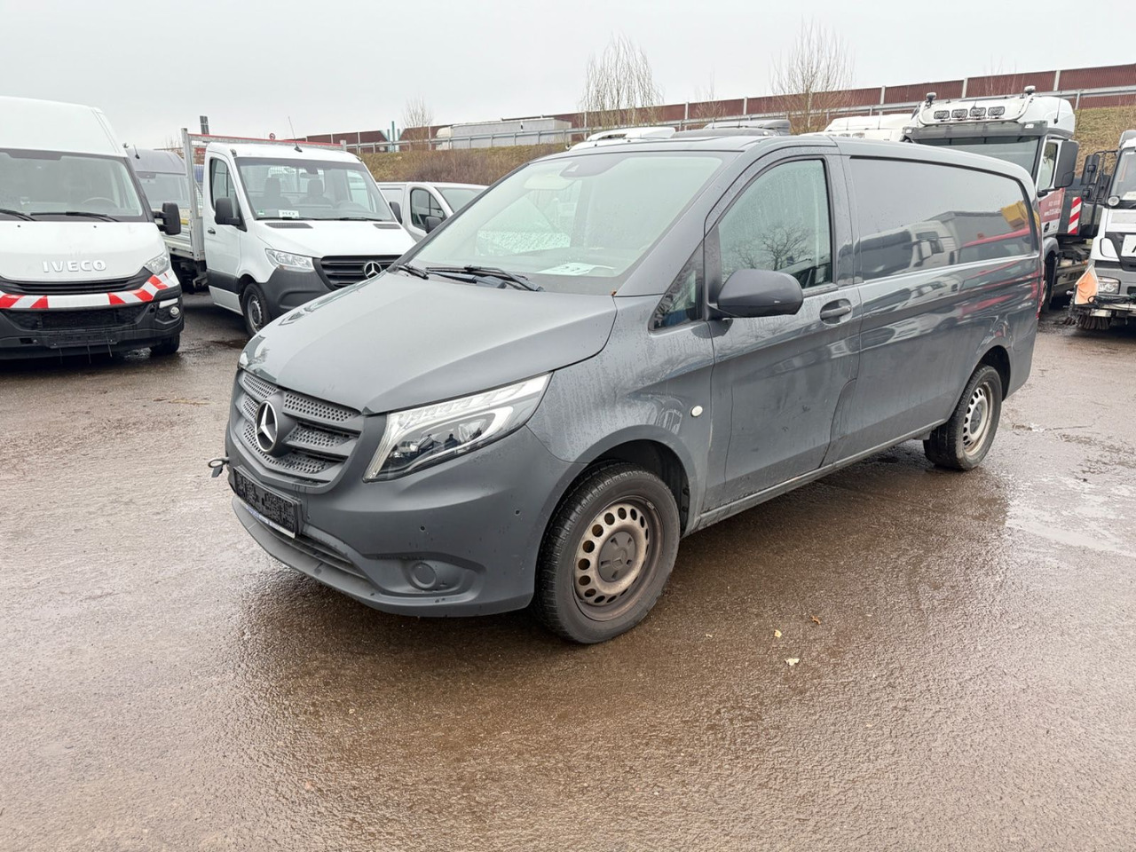 Mercedes-Benz Vito Kasten 119 CDI/BT 4x4 lang MOTORSCHADEN - Furgoneta de pasajeros: foto 2 Mercedes-Benz Vito Kasten 119 CDI/BT 4x4 lang MOTORSCHADEN - Furgoneta de pasajeros: foto 2
