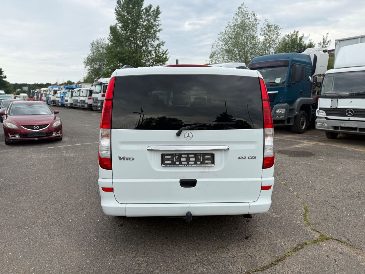 Mercedes-Benz Vito Mixto 122 CDI EFFECT lang - Furgoneta de pasajeros: foto 5 Mercedes-Benz Vito Mixto 122 CDI EFFECT lang - Furgoneta de pasajeros: foto 5