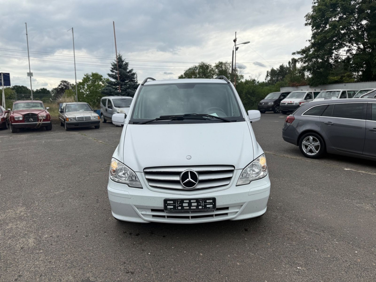 Mercedes-Benz Vito Mixto 122 CDI EFFECT lang - Furgoneta de pasajeros: foto 1 Mercedes-Benz Vito Mixto 122 CDI EFFECT lang - Furgoneta de pasajeros: foto 1