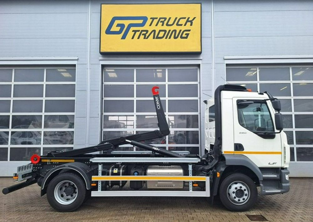 DAF LF 55 260 - Camión de basura: foto 3 DAF LF 55 260 - Camión de basura: foto 3