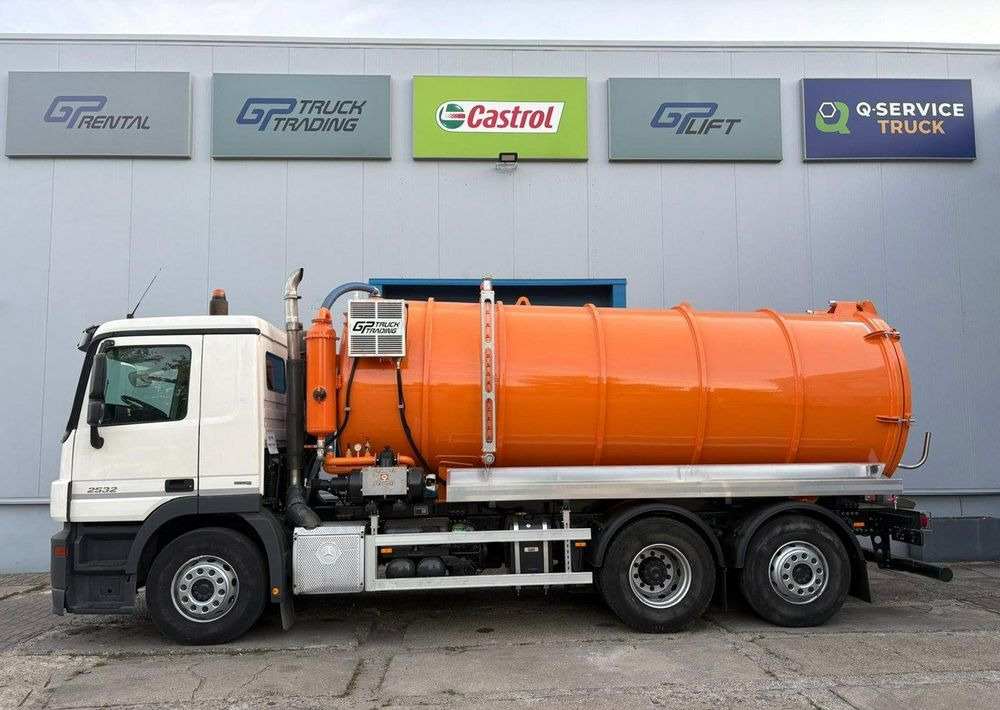 Mercedes-Benz Actros 2532 - Camión cisterna: foto 2 Mercedes-Benz Actros 2532 - Camión cisterna: foto 2