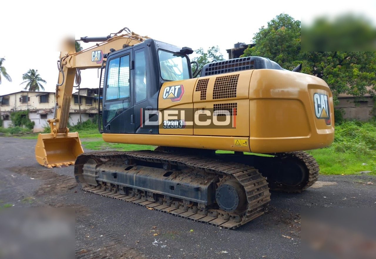 CATERPILLAR 323D3 - Excavadora de cadenas: foto 5 CATERPILLAR 323D3 - Excavadora de cadenas: foto 5