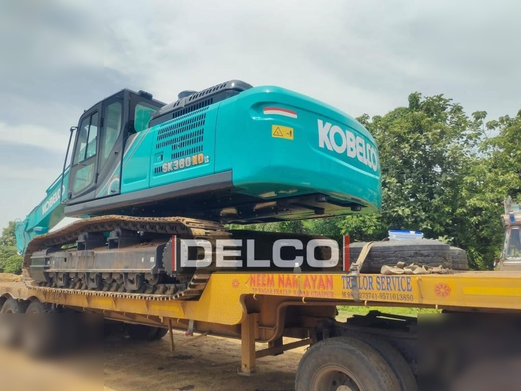 KOBELCO SK380XD LC-10 - Excavadora de cadenas: foto 5 KOBELCO SK380XD LC-10 - Excavadora de cadenas: foto 5