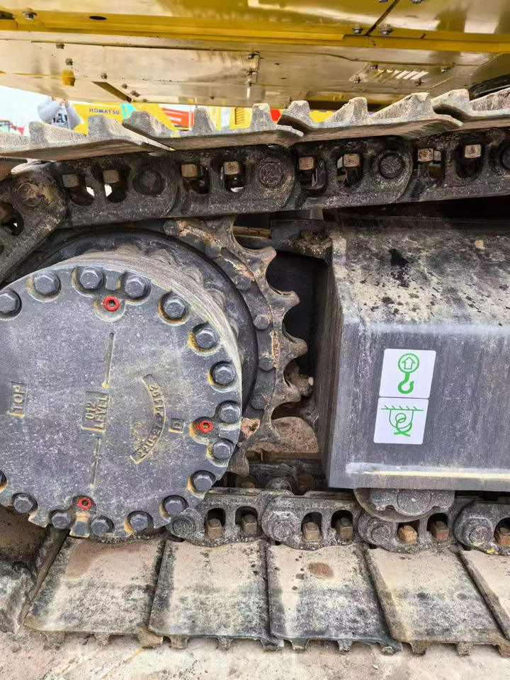 Komatsu pc220-8 - Excavadora de cadenas: foto 2 Komatsu pc220-8 - Excavadora de cadenas: foto 2