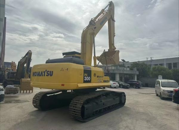 Komatsu pc300 - Excavadora de cadenas: foto 1 Komatsu pc300 - Excavadora de cadenas: foto 1