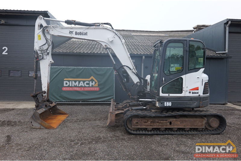 Bobcat E80 EA Airco - centrale smering - Verachtert CW10 hydraulische snelwissel - Excavadora: foto 1 Bobcat E80 EA Airco - centrale smering - Verachtert CW10 hydraulische snelwissel - Excavadora: foto 1
