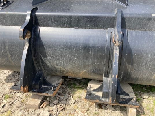 GODET ARDEN POUR CHARGEUSE CASE 921 G - Cazo: foto 3 GODET ARDEN POUR CHARGEUSE CASE 921 G - Cazo: foto 3