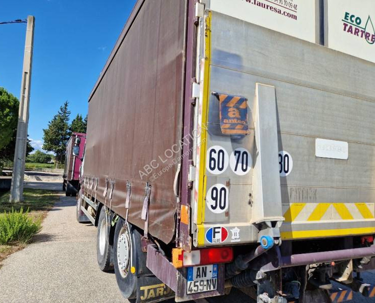 Renault Premium 460.26 DXI - Camión lona: foto 5 Renault Premium 460.26 DXI - Camión lona: foto 5