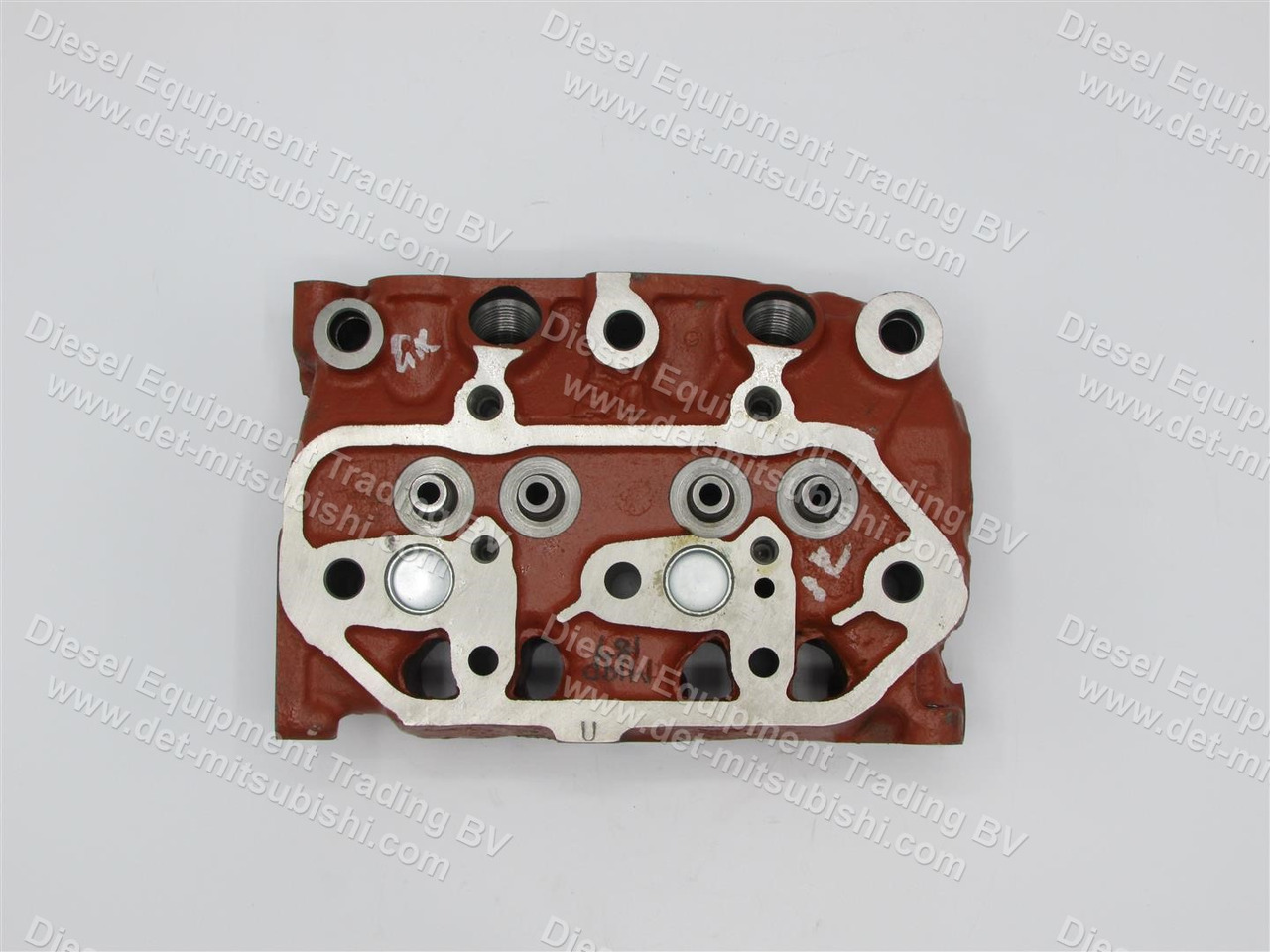 MITSUBISHI HEAD ASM; CYLINDER L2E (W/O VALVES) - Cabezal de bloque para Maquinaria industrial: foto 1 MITSUBISHI HEAD ASM; CYLINDER L2E (W/O VALVES) - Cabezal de bloque para Maquinaria industrial: foto 1