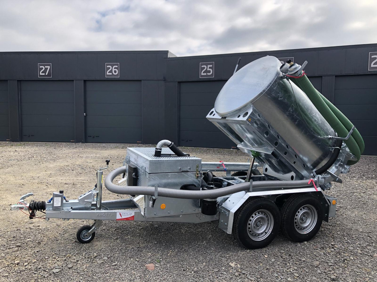 M-Vac 1,8m³ *Kippbar* Vakuum-Saugsystem / Saugfass / Sauganhänger / Saughänger M-Vac Reinigungskit - Limpieza de alcantarillado: foto 1 M-Vac 1,8m³ *Kippbar* Vakuum-Saugsystem / Saugfass / Sauganhänger / Saughänger M-Vac Reinigungskit - Limpieza de alcantarillado: foto 1