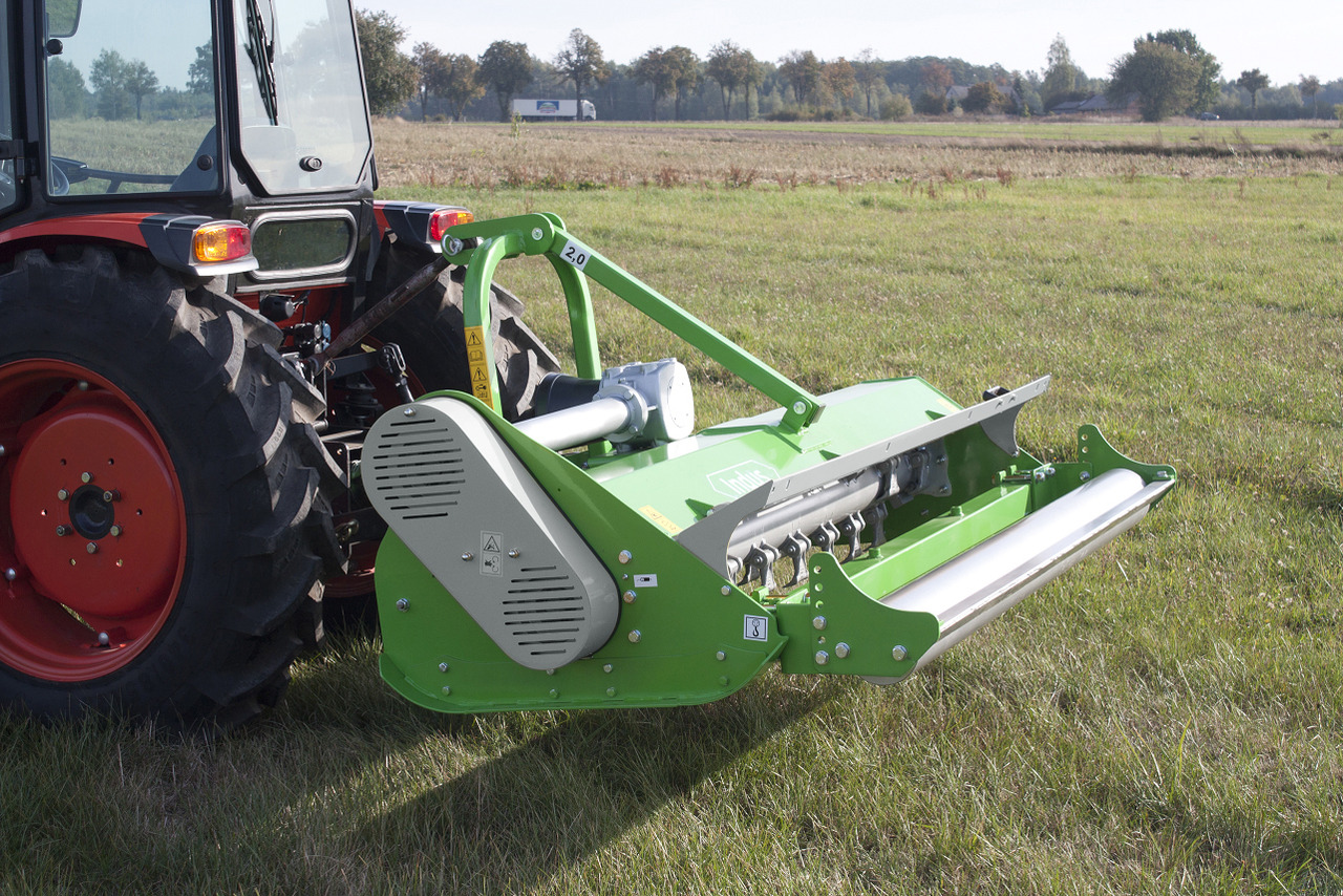 Bomet Schlegelmulcher / Flail mower / Faucheuse à fléaux / Condizionatore a flagelli / Мульчер / Kosiarka bijakowa Indus 2 m - Desbrozadora de martillos: foto 1 Bomet Schlegelmulcher / Flail mower / Faucheuse à fléaux / Condizionatore a flagelli / Мульчер / Kosiarka bijakowa Indus 2 m - Desbrozadora de martillos: foto 1