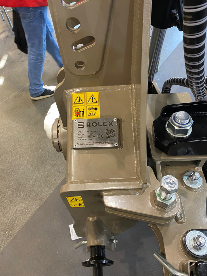 Arado nuevo ROLEX Volldrehpflug / Rotary plough / Charrue réversible / Aratro reversibile / Оборотный плуг / Pług obrotowy 3+1: foto 16 Arado nuevo ROLEX Volldrehpflug / Rotary plough / Charrue réversible / Aratro reversibile / Оборотный плуг / Pług obrotowy 3+1: foto 16