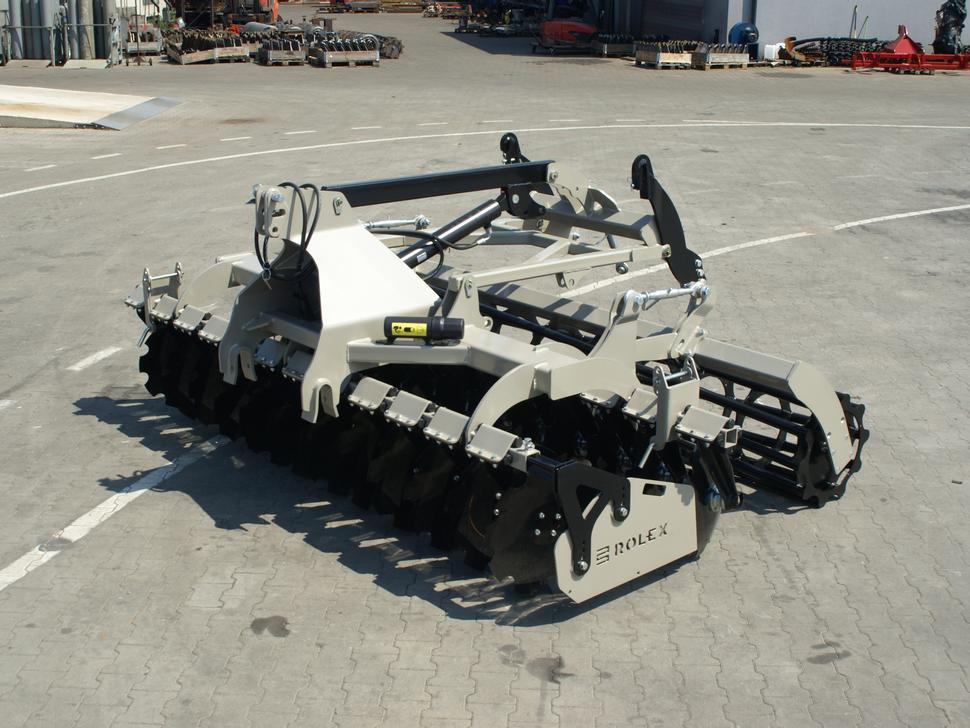 Rolex Scheibenegge / Disc harrow with hydropack / Déchaumeur à disques avec support semoir / Erpice a dischi / Cultivador de discos con hydropack / Дисковая борона с гидропаком 3 m - Rastras: foto 2 Rolex Scheibenegge / Disc harrow with hydropack / Déchaumeur à disques avec support semoir / Erpice a dischi / Cultivador de discos con hydropack / Дисковая борона с гидропаком 3 m - Rastras: foto 2