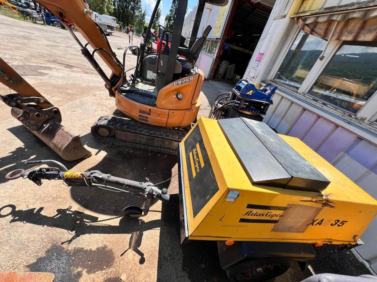 Atlas copco XAS 35 COMPRESSEUR 9BAR SUR REMORQUE (NET DE TVA) - Compresor de aire: foto 3 Atlas copco XAS 35 COMPRESSEUR 9BAR SUR REMORQUE (NET DE TVA) - Compresor de aire: foto 3