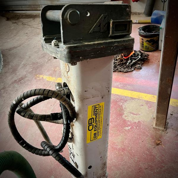 Martillo hidráulico Marteau brise roche hydraulique BRH pour pelle 2 a 4T: foto 6