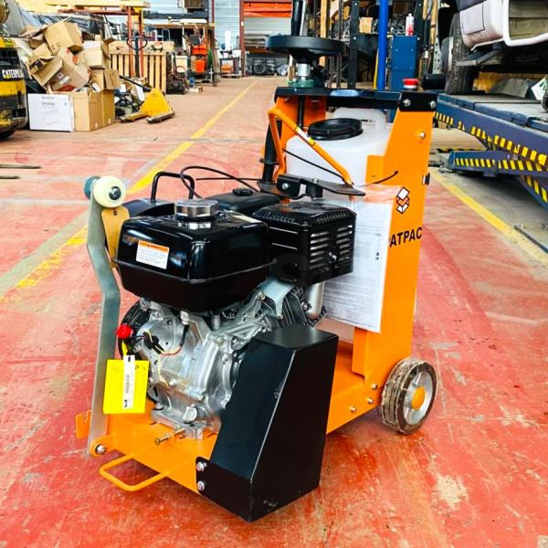 SPATPAC TF450-4U SCIE À SOL NEUVE - Equipo de construcción: foto 1 SPATPAC TF450-4U SCIE À SOL NEUVE - Equipo de construcción: foto 1