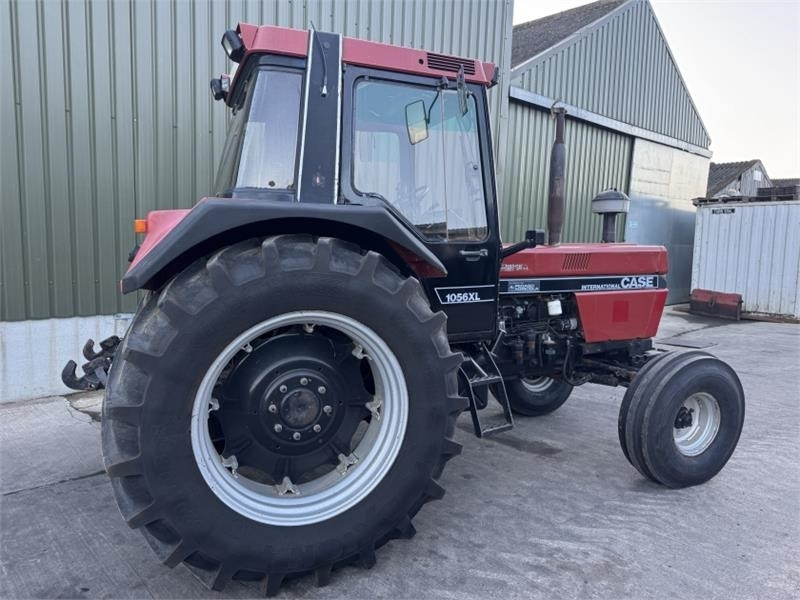 Case International 1056XL 2WD  - Tractor: foto 2 Case International 1056XL 2WD  - Tractor: foto 2