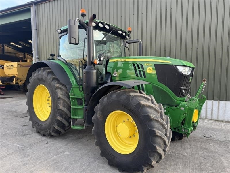 John Deere 6215R Command Pro **Ultimate Edition**Front PTO**V - Tractor: foto 3 John Deere 6215R Command Pro **Ultimate Edition**Front PTO**V - Tractor: foto 3
