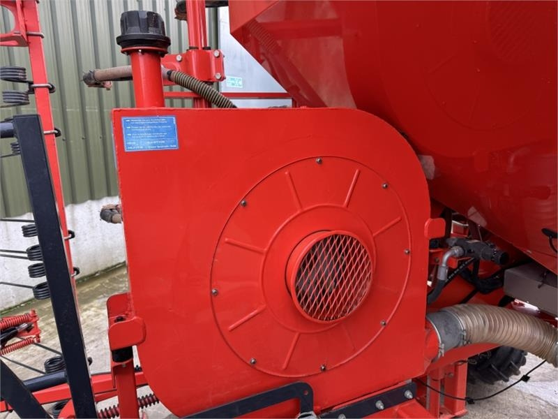 Leasing de Kuhn Megant 480 Tine Drill  Kuhn Megant 480 Tine Drill: foto 18