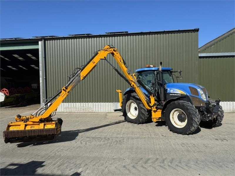 New Holland New Holland T6080 c/w Herder Cavalier Mid Mount He - Desbrozadora de brazo: foto 5 New Holland New Holland T6080 c/w Herder Cavalier Mid Mount He - Desbrozadora de brazo: foto 5