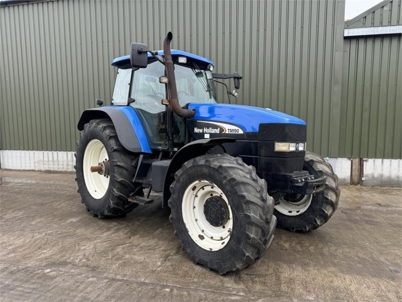 New Holland TM190 - Tractor: foto 3 New Holland TM190 - Tractor: foto 3