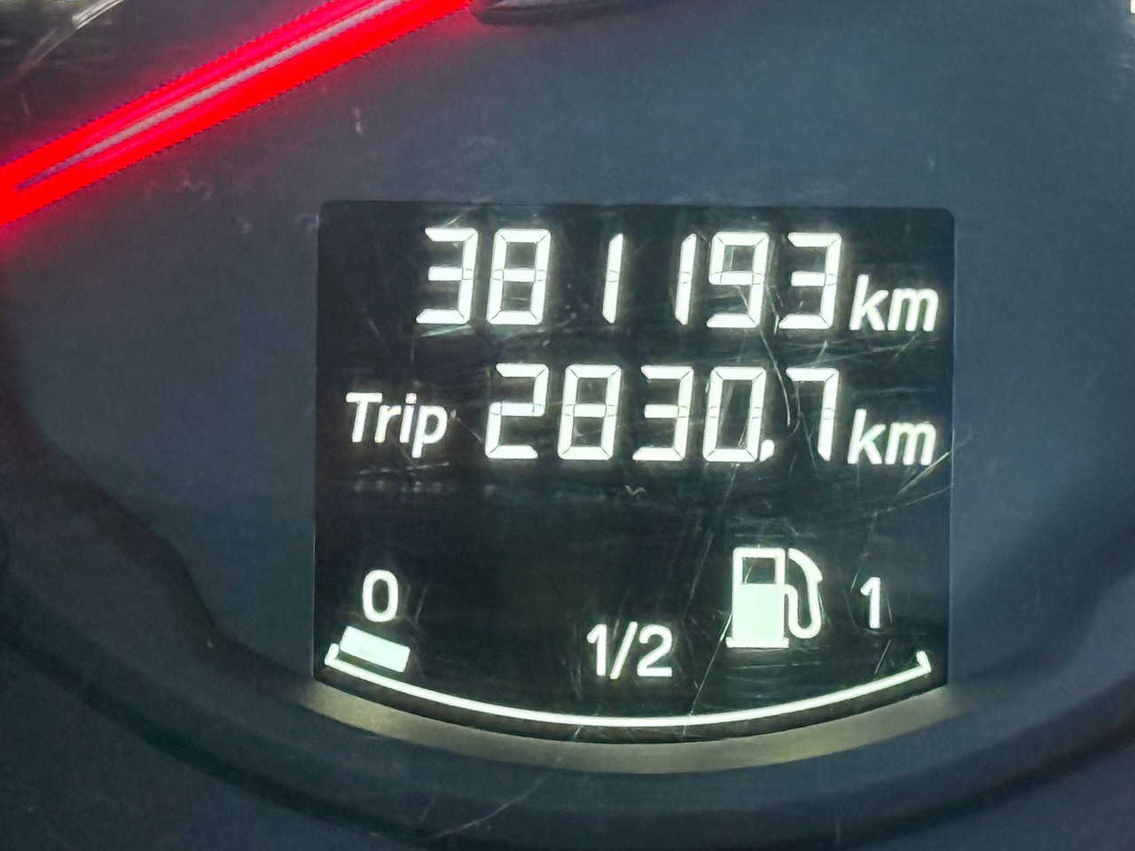 Leasing de SCANIA P220 / IZOTERMA / WINDA / SCHMITZ / 18 PALET / SILNIK 6 / SYPIALKA / 2019 ROK / NISKI PRZEBIEG SCANIA P220 / IZOTERMA / WINDA / SCHMITZ / 18 PALET / SILNIK 6 / SYPIALKA / 2019 ROK / NISKI PRZEBIEG: foto 17 Leasing de SCANIA P220 / IZOTERMA / WINDA / SCHMITZ / 18 PALET / SILNIK 6 / SYPIALKA / 2019 ROK / NISKI PRZEBIEG SCANIA P220 / IZOTERMA / WINDA / SCHMITZ / 18 PALET / SILNIK 6 / SYPIALKA / 2019 ROK / NISKI PRZEBIEG: foto 17