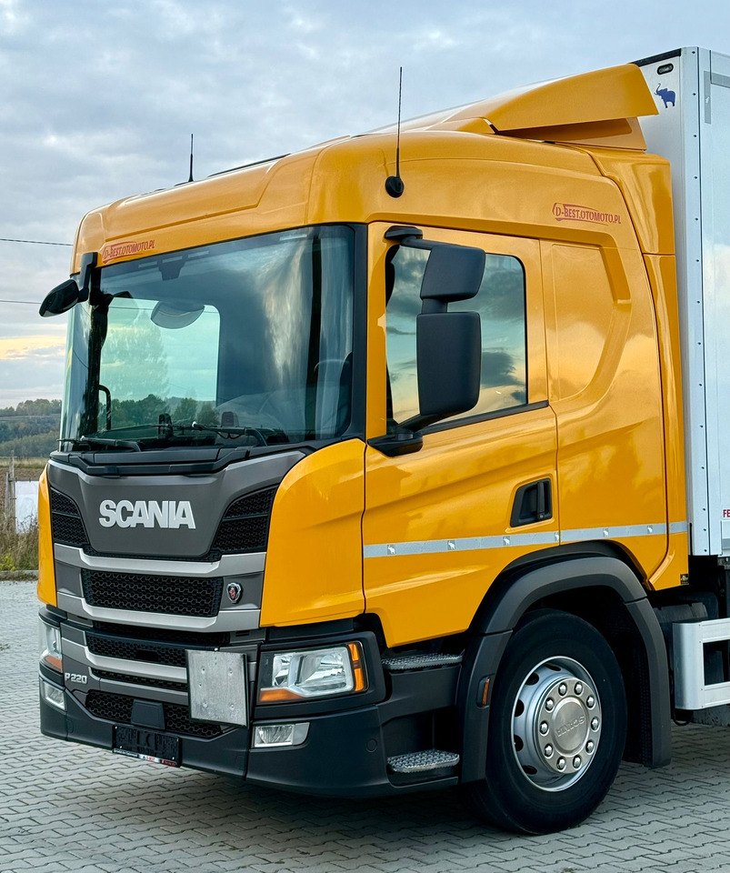 Leasing de SCANIA P220 / IZOTERMA / WINDA / SCHMITZ / 18 PALET / SILNIK 6 / SYPIALKA / 2019 ROK / NISKI PRZEBIEG SCANIA P220 / IZOTERMA / WINDA / SCHMITZ / 18 PALET / SILNIK 6 / SYPIALKA / 2019 ROK / NISKI PRZEBIEG: foto 6 Leasing de SCANIA P220 / IZOTERMA / WINDA / SCHMITZ / 18 PALET / SILNIK 6 / SYPIALKA / 2019 ROK / NISKI PRZEBIEG SCANIA P220 / IZOTERMA / WINDA / SCHMITZ / 18 PALET / SILNIK 6 / SYPIALKA / 2019 ROK / NISKI PRZEBIEG: foto 6