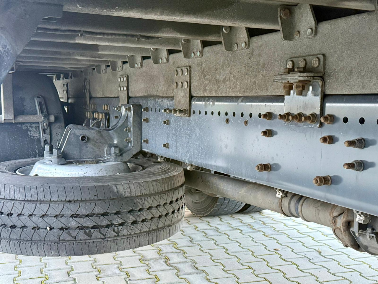 Leasing de SCANIA P220 / IZOTERMA / WINDA / SCHMITZ / 18 PALET / SILNIK 6 / SYPIALKA / 2019 ROK / NISKI PRZEBIEG SCANIA P220 / IZOTERMA / WINDA / SCHMITZ / 18 PALET / SILNIK 6 / SYPIALKA / 2019 ROK / NISKI PRZEBIEG: foto 16 Leasing de SCANIA P220 / IZOTERMA / WINDA / SCHMITZ / 18 PALET / SILNIK 6 / SYPIALKA / 2019 ROK / NISKI PRZEBIEG SCANIA P220 / IZOTERMA / WINDA / SCHMITZ / 18 PALET / SILNIK 6 / SYPIALKA / 2019 ROK / NISKI PRZEBIEG: foto 16