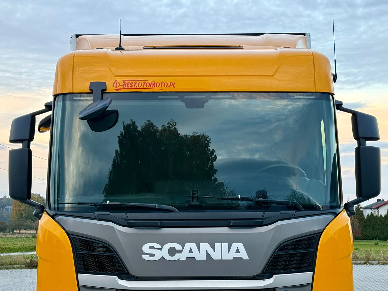 Leasing de SCANIA P220 / IZOTERMA / WINDA / SCHMITZ / 18 PALET / SILNIK 6 / SYPIALKA / 2019 ROK / NISKI PRZEBIEG SCANIA P220 / IZOTERMA / WINDA / SCHMITZ / 18 PALET / SILNIK 6 / SYPIALKA / 2019 ROK / NISKI PRZEBIEG: foto 13 Leasing de SCANIA P220 / IZOTERMA / WINDA / SCHMITZ / 18 PALET / SILNIK 6 / SYPIALKA / 2019 ROK / NISKI PRZEBIEG SCANIA P220 / IZOTERMA / WINDA / SCHMITZ / 18 PALET / SILNIK 6 / SYPIALKA / 2019 ROK / NISKI PRZEBIEG: foto 13