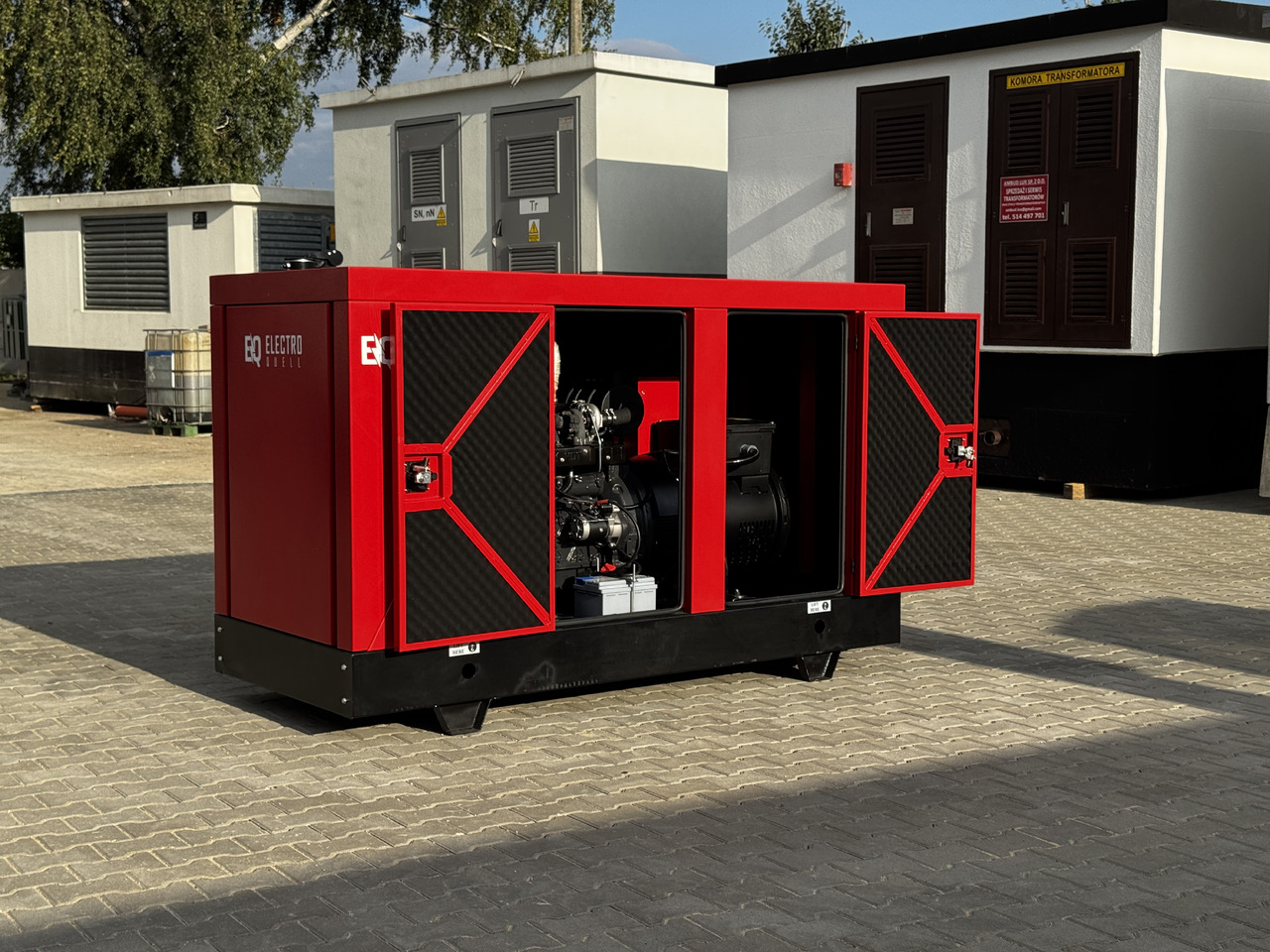 IVECO 30 kVA / 24 kW - Generador industriale: foto 5 IVECO 30 kVA / 24 kW - Generador industriale: foto 5