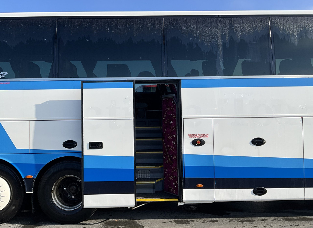 Vanhool T 916 Astron - Autocar: foto 5 Vanhool T 916 Astron - Autocar: foto 5