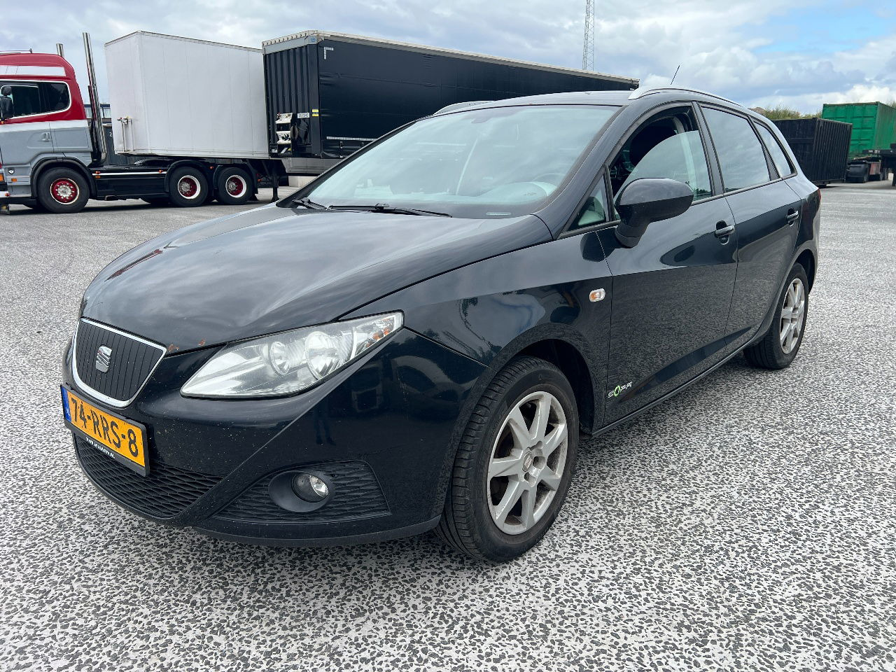 Seat Ibiza 1.2 TDI, Manual, Copa edition - Hatchback: foto 1 Seat Ibiza 1.2 TDI, Manual, Copa edition - Hatchback: foto 1