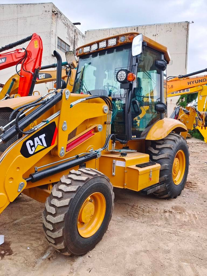 CAT 100% new caterpillar 420 F - Retroexcavadora: foto 1 CAT 100% new caterpillar 420 F - Retroexcavadora: foto 1