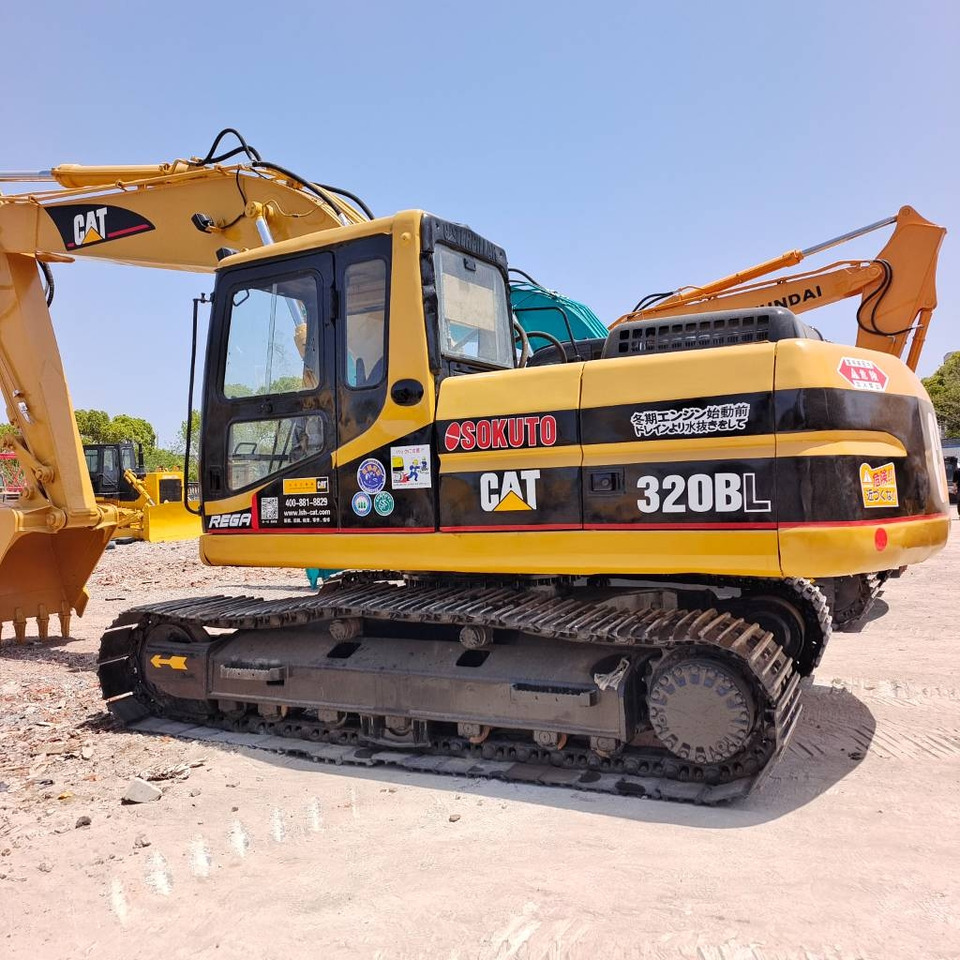 CAT 320 B L - Excavadora de cadenas: foto 1 CAT 320 B L - Excavadora de cadenas: foto 1