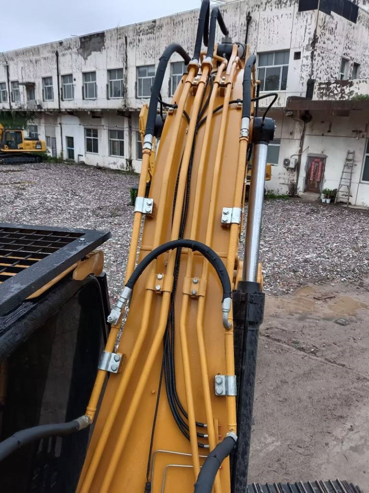CAT 324 D L - Excavadora de cadenas: foto 3 CAT 324 D L - Excavadora de cadenas: foto 3