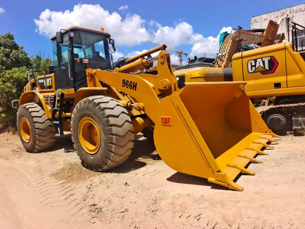 CAT 966 H - Cargadora de ruedas: foto 1 CAT 966 H - Cargadora de ruedas: foto 1
