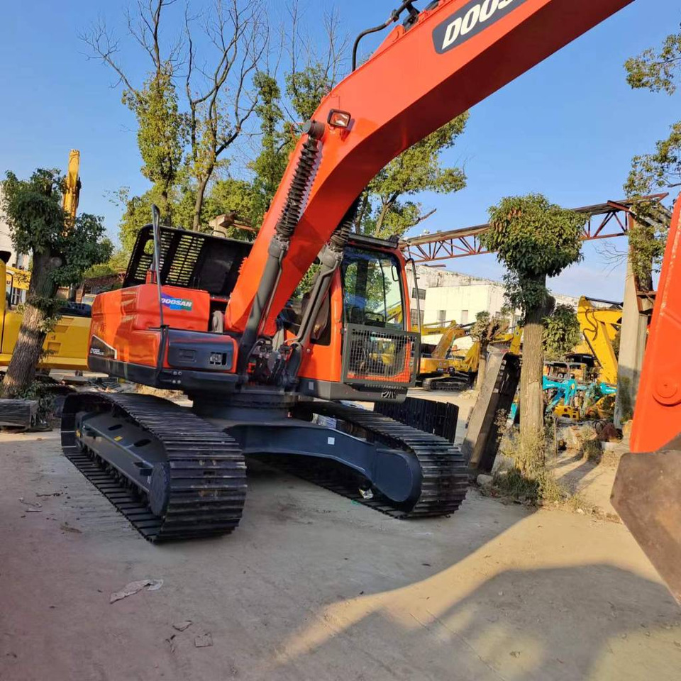 Doosan DX 225 LC - Excavadora de cadenas: foto 3 Doosan DX 225 LC - Excavadora de cadenas: foto 3