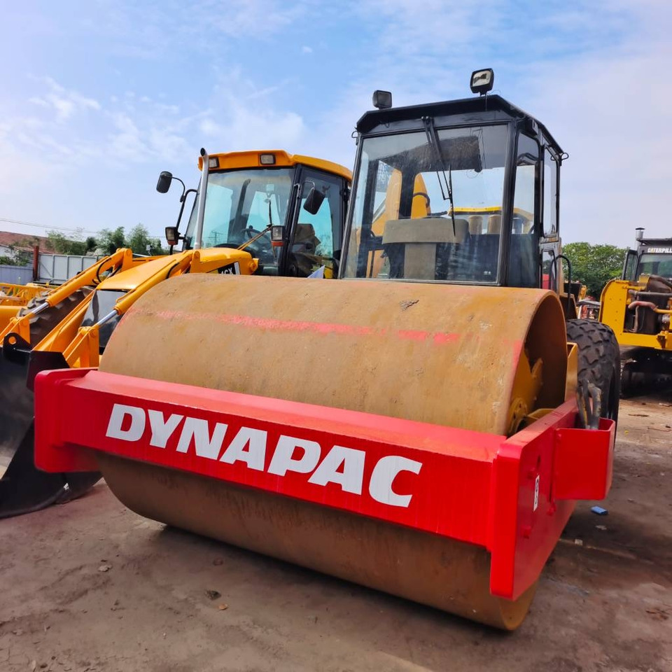 Dynapac CA 251 D - Compactador: foto 1 Dynapac CA 251 D - Compactador: foto 1