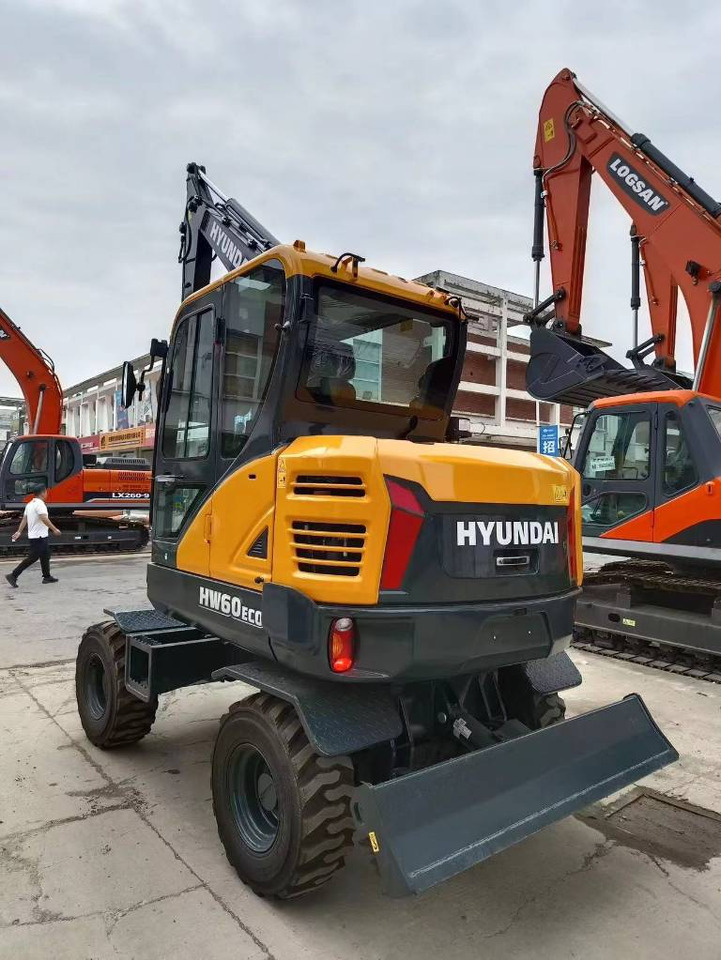 Hyundai 100% new Hyundai HW60ECO - Excavadora de ruedas: foto 1 Hyundai 100% new Hyundai HW60ECO - Excavadora de ruedas: foto 1