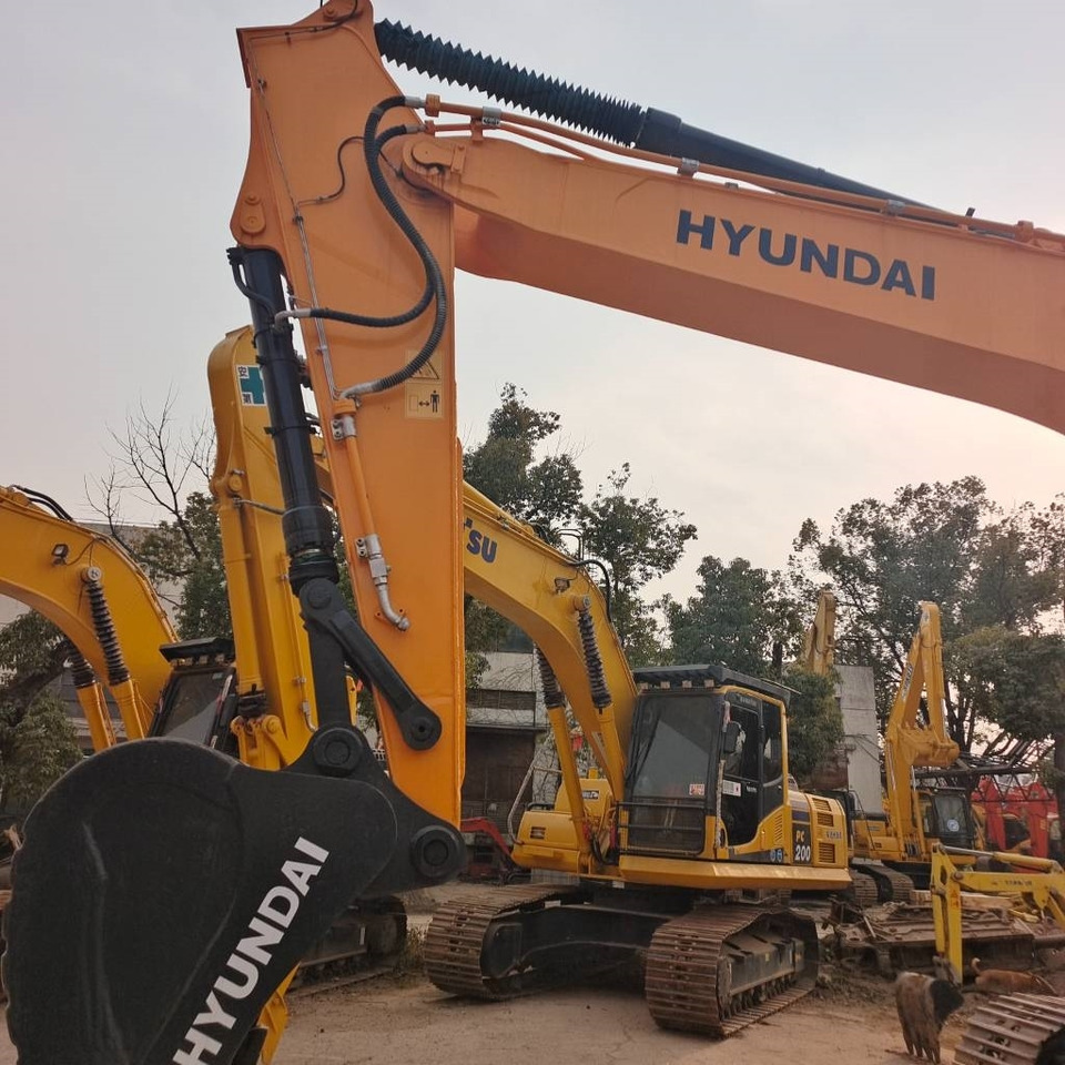 Hyundai 305LC - Excavadora de cadenas: foto 4 Hyundai 305LC - Excavadora de cadenas: foto 4