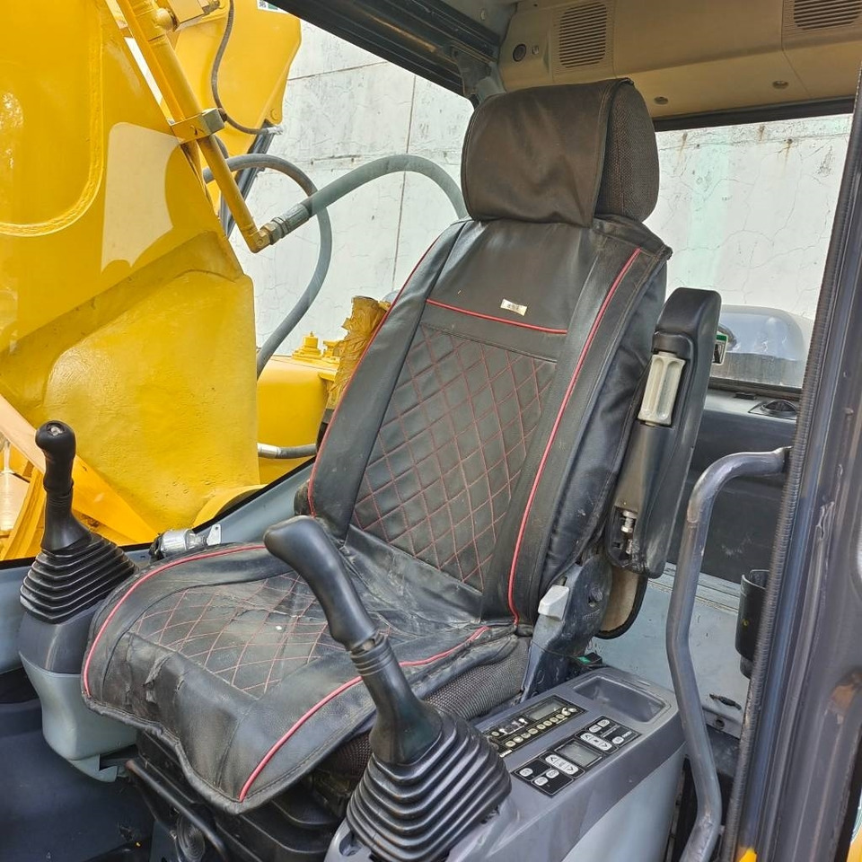 Komatsu PC 300 - Excavadora de cadenas: foto 5 Komatsu PC 300 - Excavadora de cadenas: foto 5