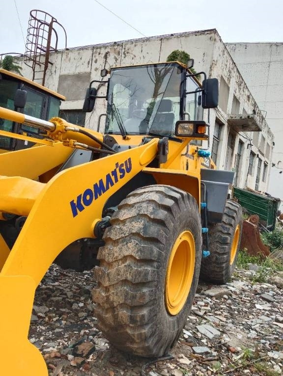 Komatsu WA 320-5 - Cargadora de ruedas: foto 2 Komatsu WA 320-5 - Cargadora de ruedas: foto 2
