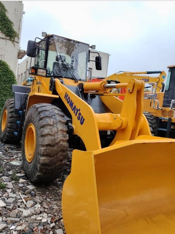 Komatsu WA 320-5 - Cargadora de ruedas: foto 3 Komatsu WA 320-5 - Cargadora de ruedas: foto 3