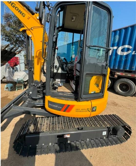 LiuGong 9035 FZTS 100% NEW MACHINE - Excavadora de cadenas: foto 3 LiuGong 9035 FZTS 100% NEW MACHINE - Excavadora de cadenas: foto 3