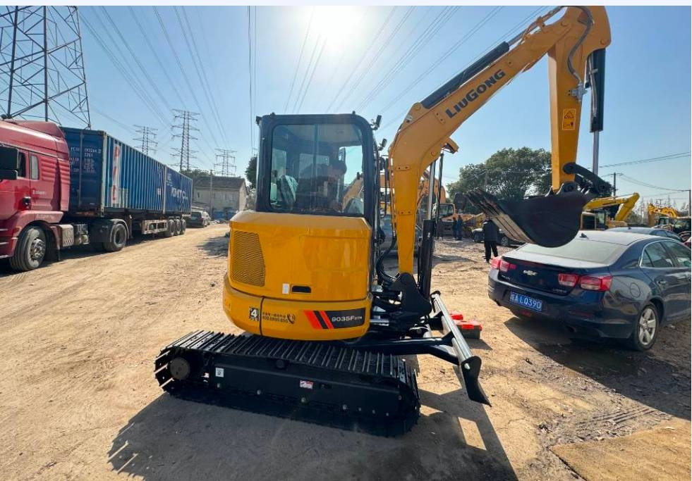LiuGong 9035 FZTS 100% NEW MACHINE - Excavadora de cadenas: foto 1 LiuGong 9035 FZTS 100% NEW MACHINE - Excavadora de cadenas: foto 1